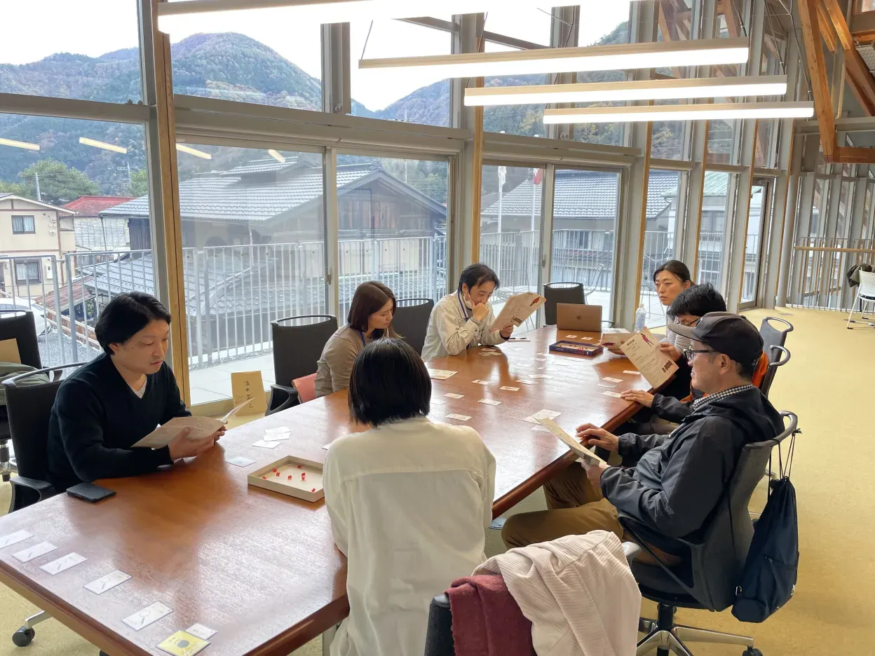 "山梨県丹波山村役場"向けに、周遊型マーダーミステリー体験会を開催いたしました。